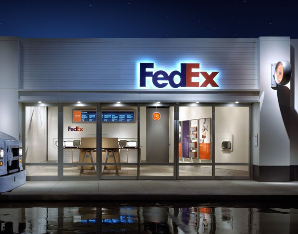 fedex_exterior